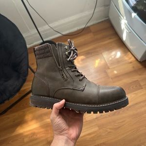 Denver Hayes Bathurst Boots - Insulated Lace Up Style Wide fit Boots - Chestnut